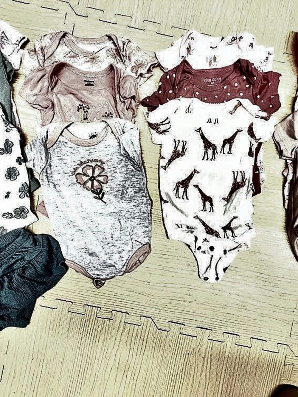 baby girl 13pcs clothing 3-6mos MAKE OFFERS! Check my other baby listings!